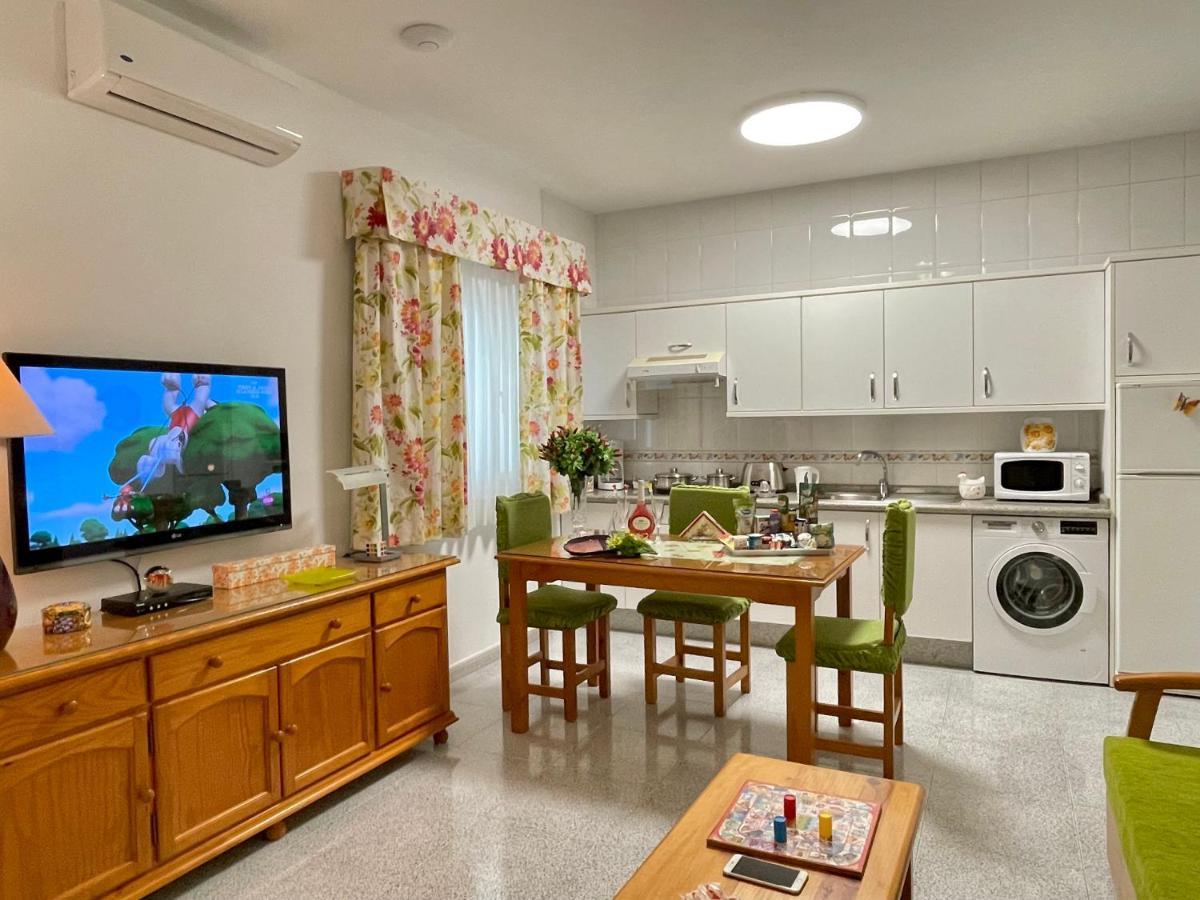 Emycanarias Holiday Homes Vecindario Весиндарио Экстерьер фото