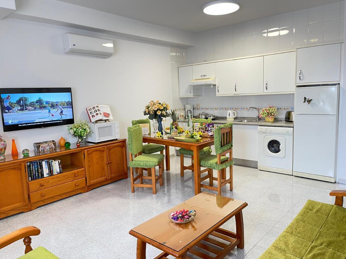 Emycanarias Holiday Homes Vecindario Весиндарио Экстерьер фото