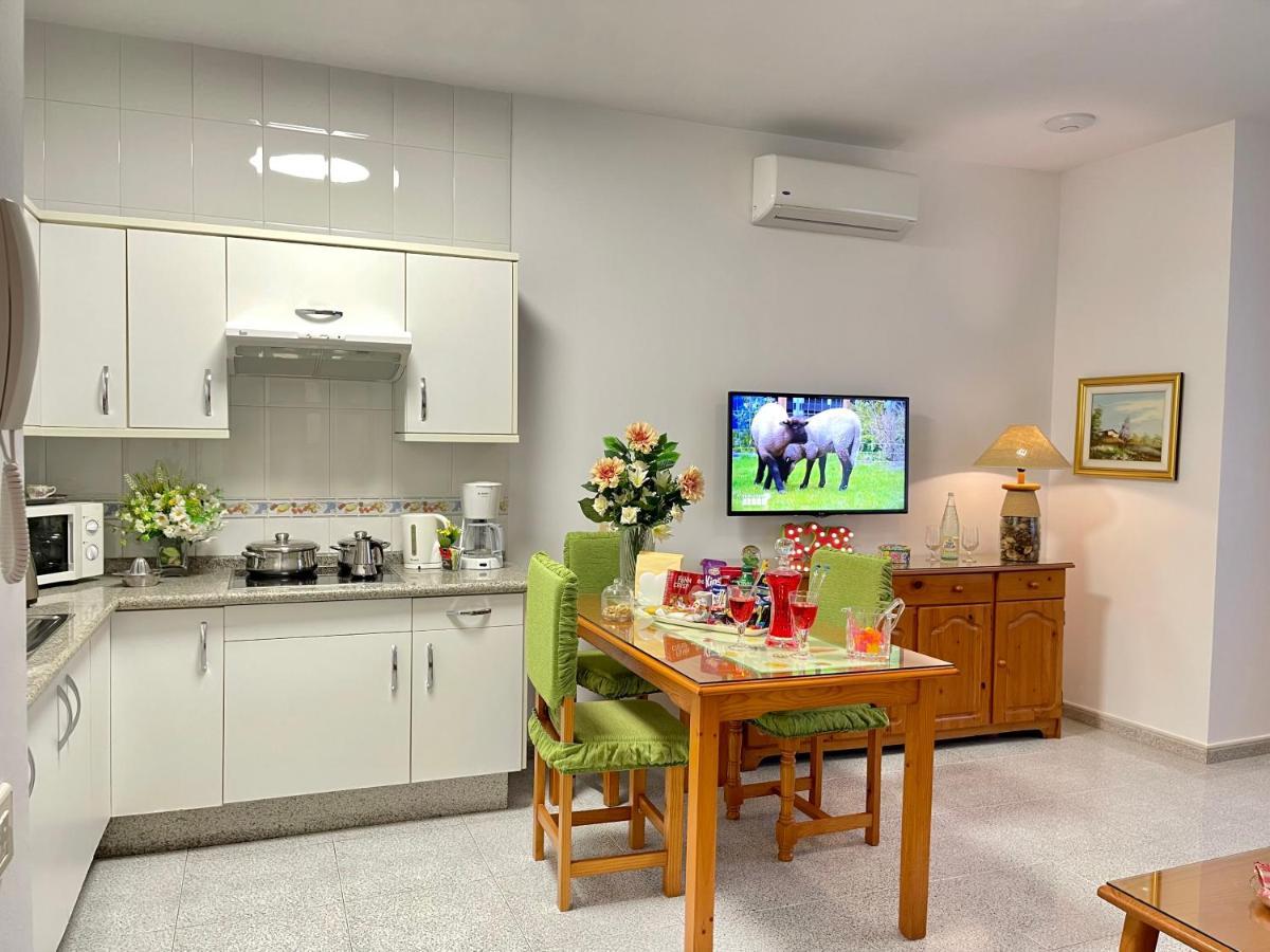 Emycanarias Holiday Homes Vecindario Весиндарио Экстерьер фото